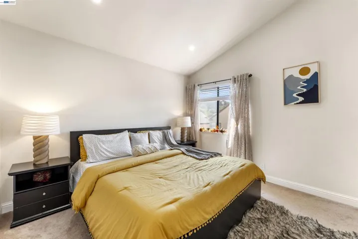 903 Appian Knoll Ct, El Sobrante, California 94803