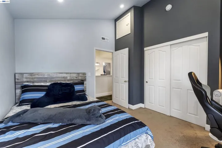 903 Appian Knoll Ct, El Sobrante, California 94803