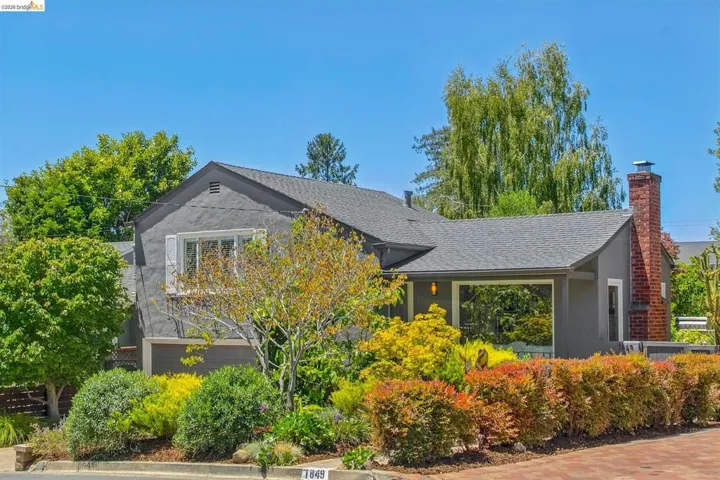 1849 Brentwood Rd, Oakland, California 94602