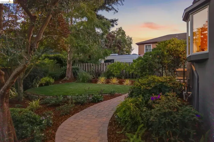 1849 Brentwood Rd, Oakland, California 94602