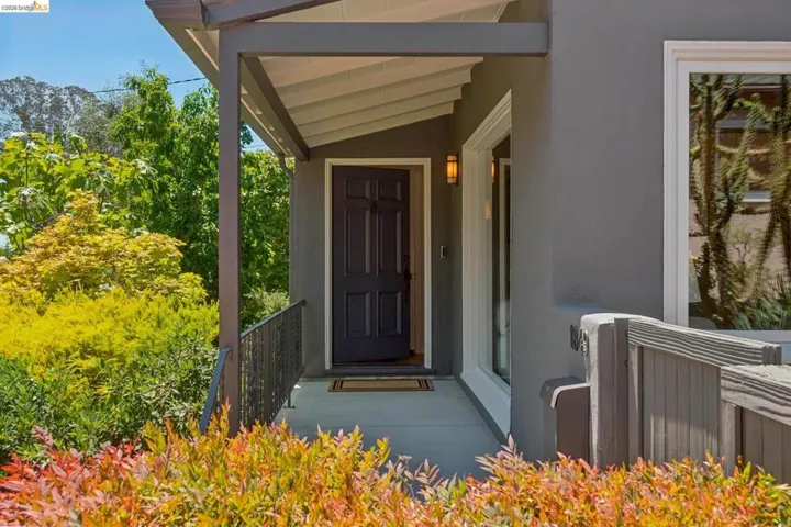 1849 Brentwood Rd, Oakland, California 94602