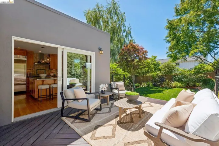 1849 Brentwood Rd, Oakland, California 94602