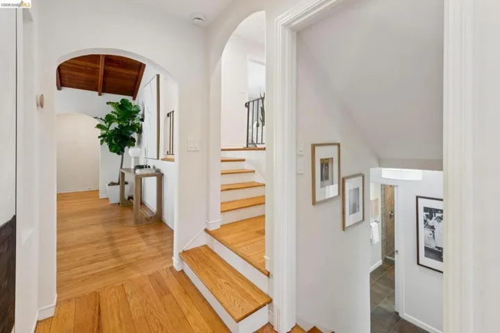 1849 Brentwood Rd, Oakland, California 94602