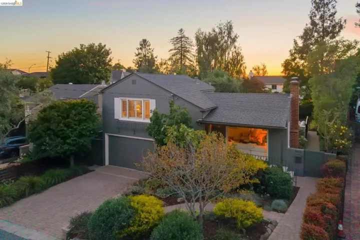1849 Brentwood Rd, Oakland, California 94602