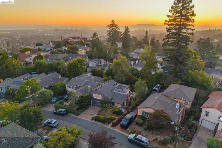 1849 Brentwood Rd, Oakland, California 94602