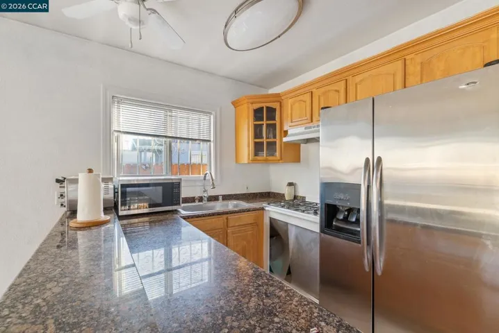 1031 70th Ave, Oakland, California 94621-3213