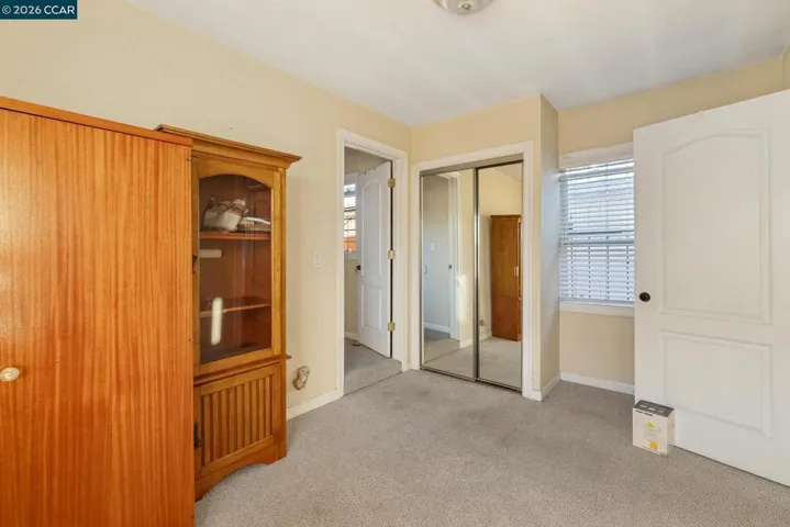 1031 70th Ave, Oakland, California 94621-3213