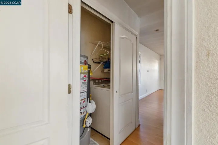 1031 70th Ave, Oakland, California 94621-3213