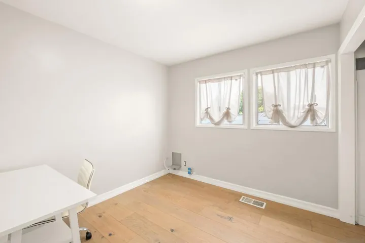 3939 Santa Cruz Avenue, San Diego, California 92107