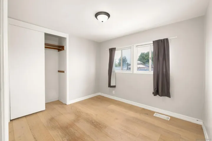 3939 Santa Cruz Avenue, San Diego, California 92107