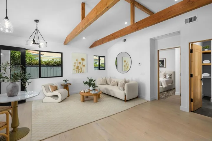434 Bonair, La Jolla, California 92037