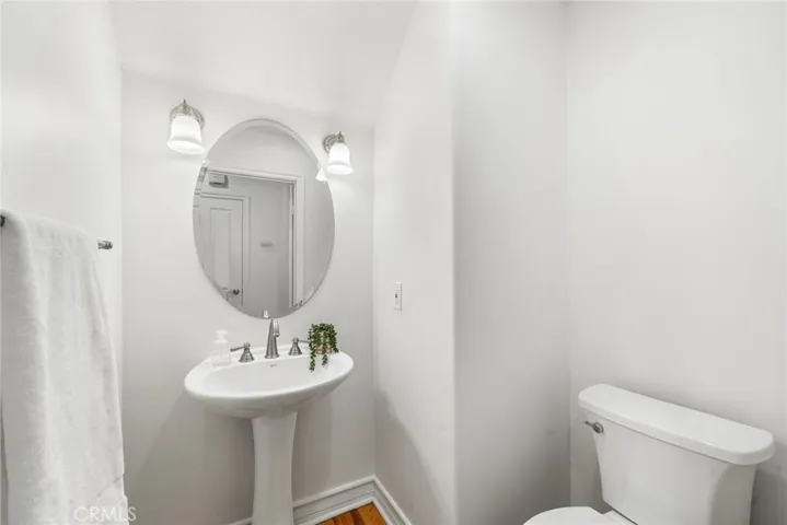 97 Rinaldi, Irvine, California 92620