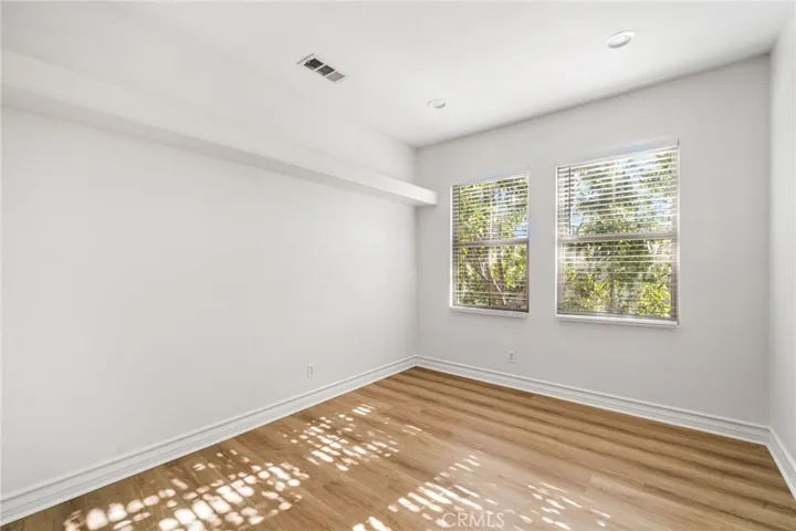 97 Rinaldi, Irvine, California 92620