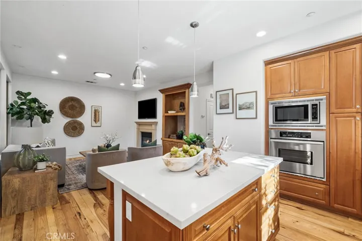 97 Rinaldi, Irvine, California 92620
