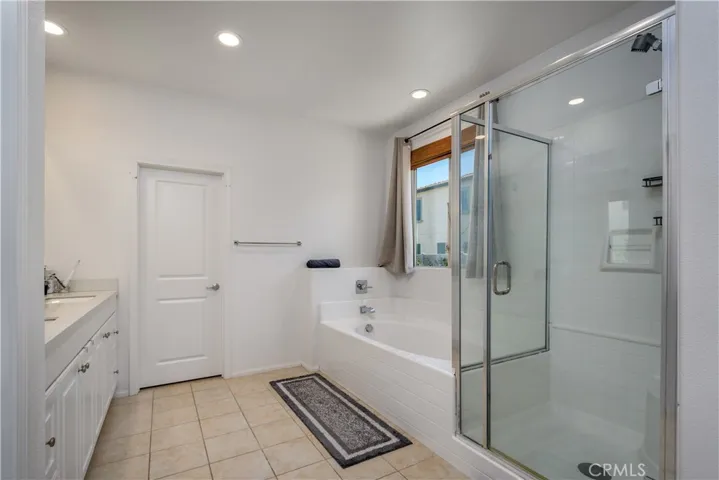 2878 Menorca, Corona, California 92881