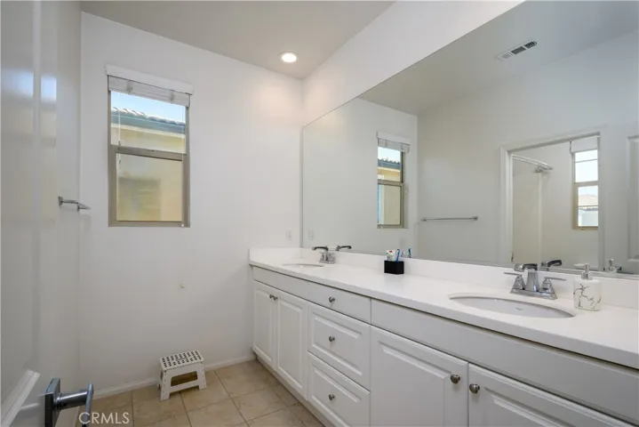 2878 Menorca, Corona, California 92881