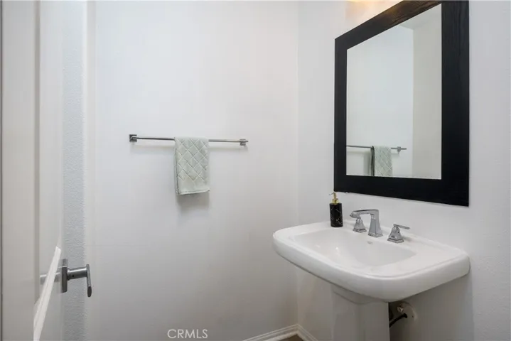 2878 Menorca, Corona, California 92881