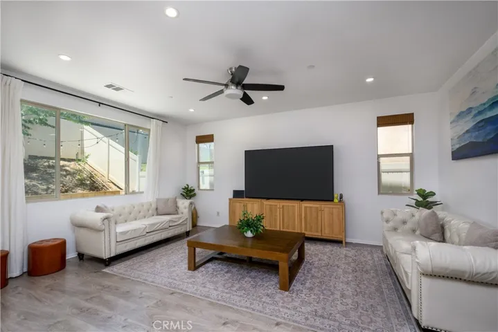 2878 Menorca, Corona, California 92881