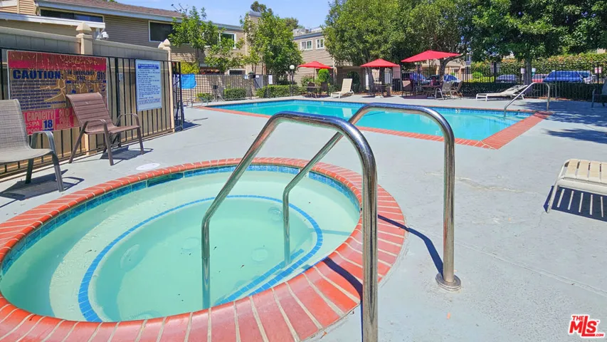 9928 Sepulveda Boulevard 5, Los Angeles, California 91345