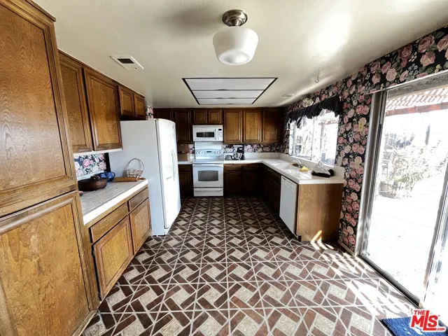 30090 Del Rey Road, Temecula, California 92591