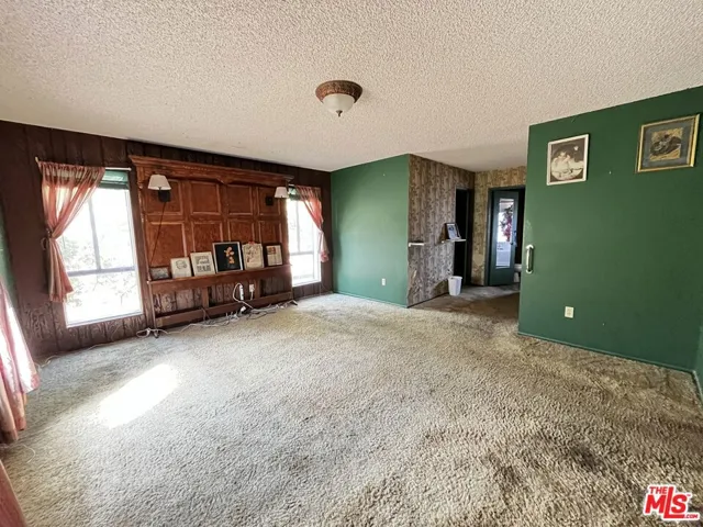30090 Del Rey Road, Temecula, California 92591