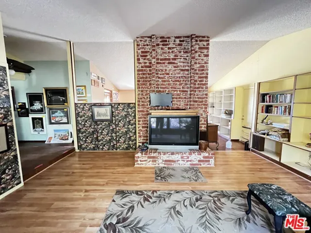 30090 Del Rey Road, Temecula, California 92591