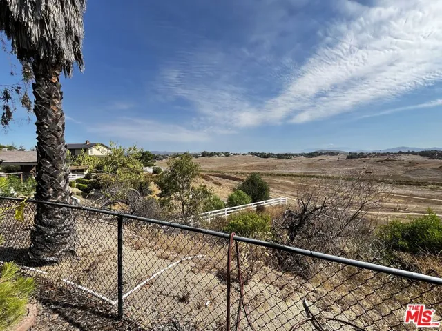 30090 Del Rey Road, Temecula, California 92591