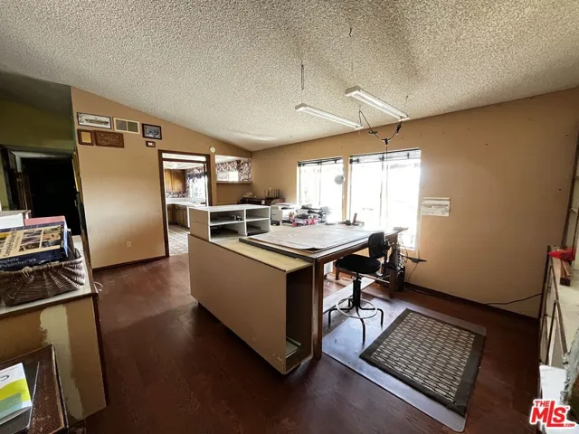 30090 Del Rey Road, Temecula, California 92591
