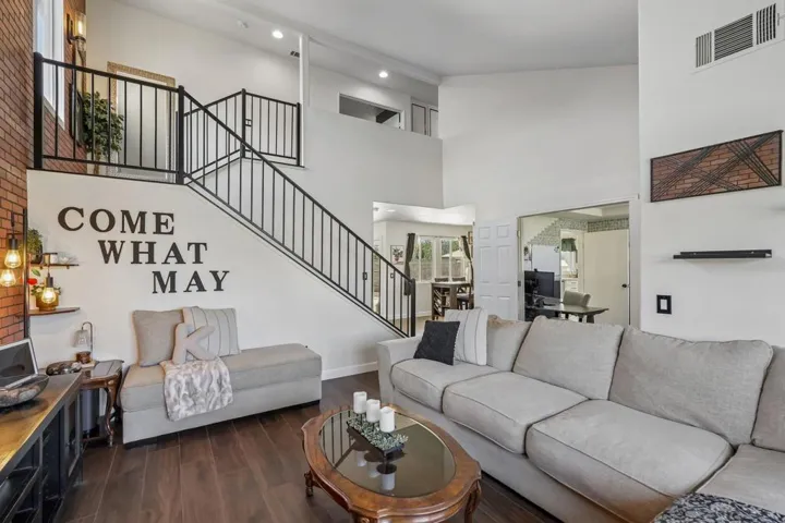 6-web-or-mls-Trinette Dr-S1607-006