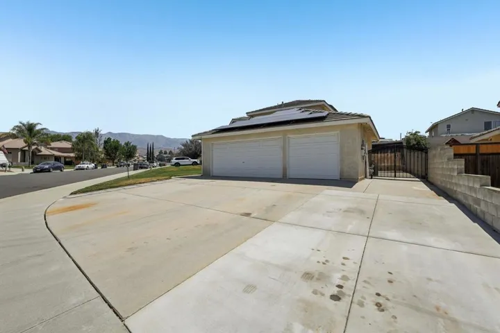 29-web-or-mls-Trinette Dr-S1607-029