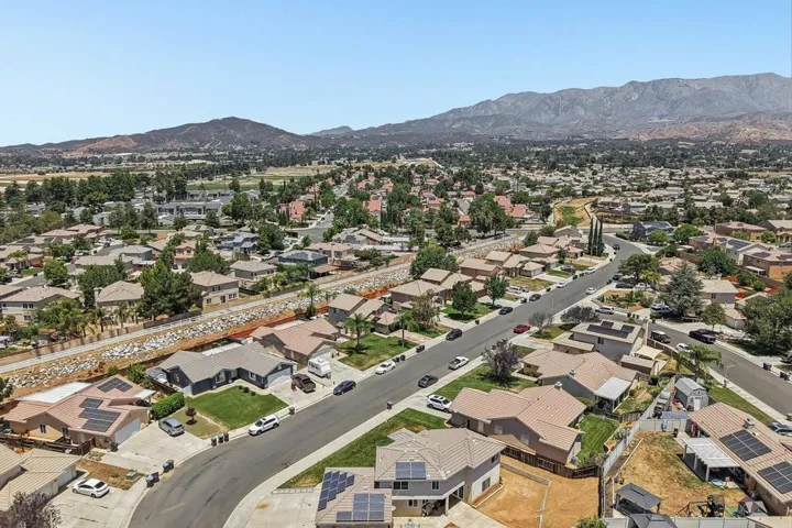 41-web-or-mls-Trinette Dr-S1607-041