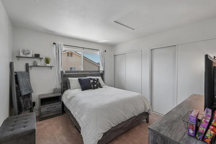 21-web-or-mls-Trinette Dr-S1607-021