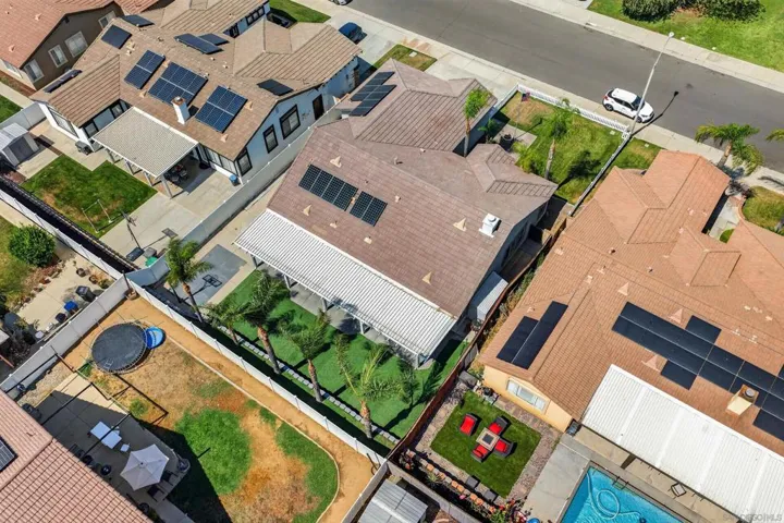 1166 Brookmeade Cir, Beaumont, California 92223