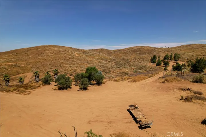 39282 San Ignacio Road, Hemet, California 92544