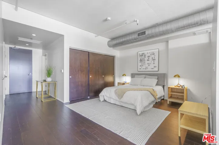 1100 S Hope Street 914, Los Angeles, California 90015