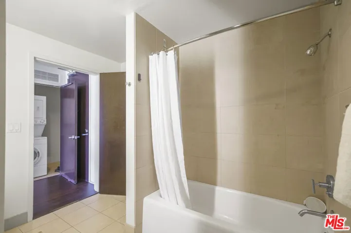 1100 S Hope Street 914, Los Angeles, California 90015