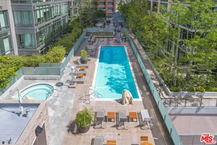 1100 S Hope Street 914, Los Angeles, California 90015