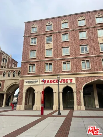 1100 S Hope Street 914, Los Angeles, California 90015