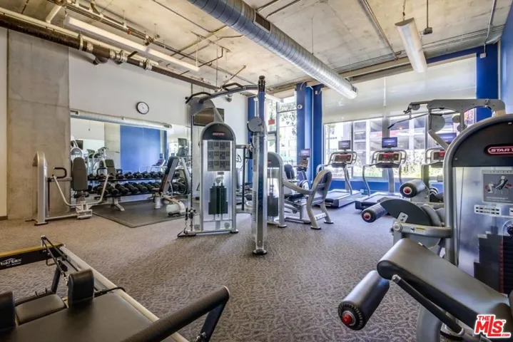 1100 S Hope Street 914, Los Angeles, California 90015