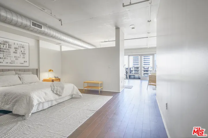 1100 S Hope Street 914, Los Angeles, California 90015