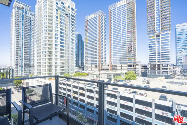 1100 S Hope Street 914, Los Angeles, California 90015