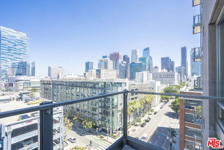 1100 S Hope Street 914, Los Angeles, California 90015