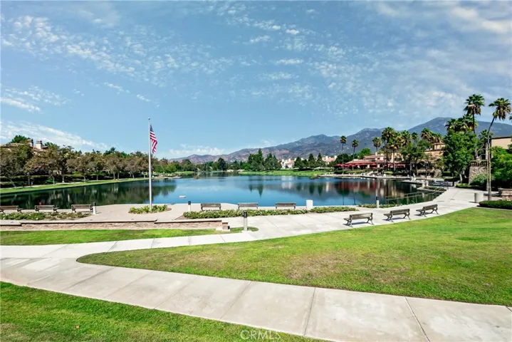 14 Paseo Vecino, Rancho Santa Margarita, California 92688