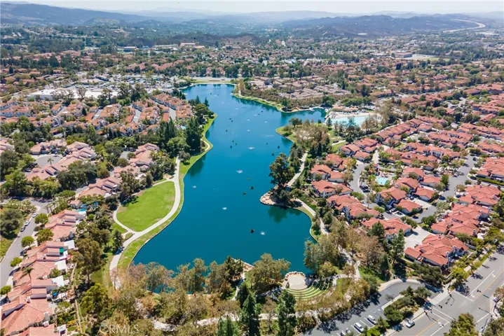 14 Paseo Vecino, Rancho Santa Margarita, California 92688