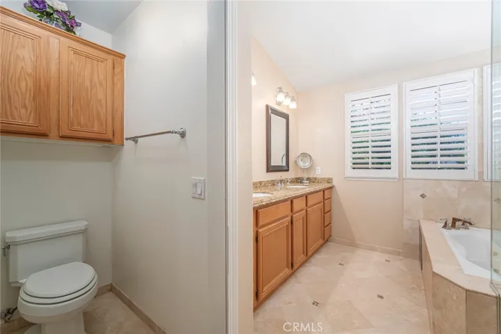 14 Paseo Vecino, Rancho Santa Margarita, California 92688