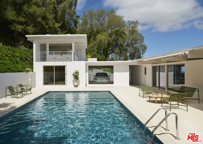 12 Deerhill Drive, Palos Verdes Peninsula, California 90274