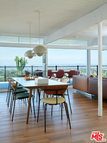 12 Deerhill Drive, Palos Verdes Peninsula, California 90274