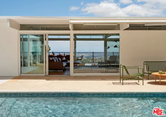 12 Deerhill Drive, Palos Verdes Peninsula, California 90274
