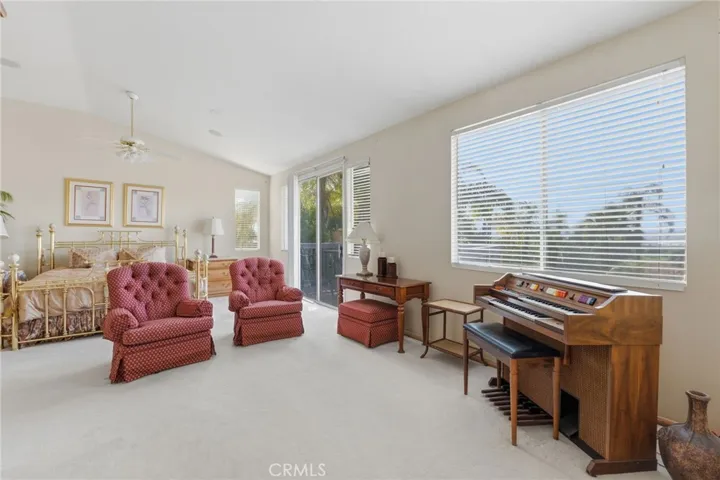 1184 Tesoro, Corona, California 92879