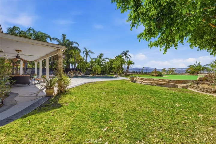 1184 Tesoro, Corona, California 92879